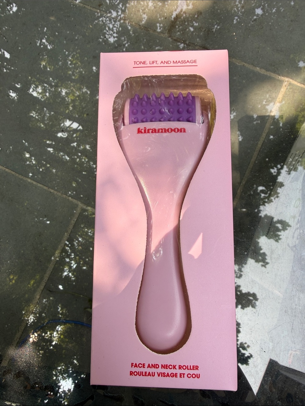Kiramoon Face & Neck Roller in Pink with Purple Roller